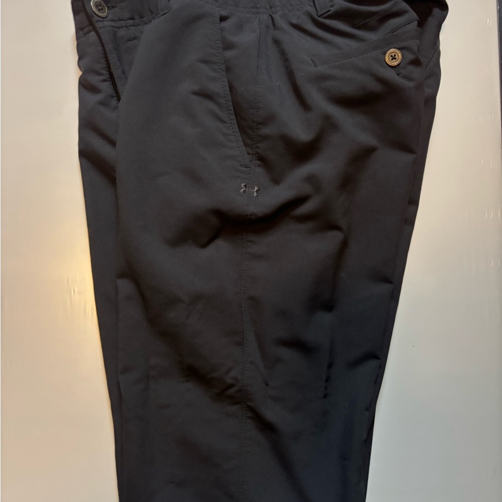 Under Armour Men's black golf pants